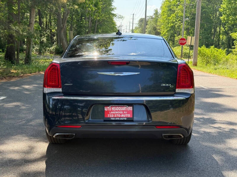 2016 Chrysler 300 C