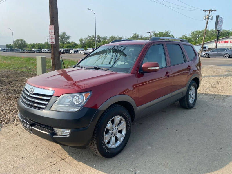 2009 Kia Borrego for sale at 5 Star Motors Inc. in Mandan ND