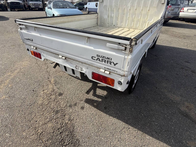 2000 Suzuki Carry