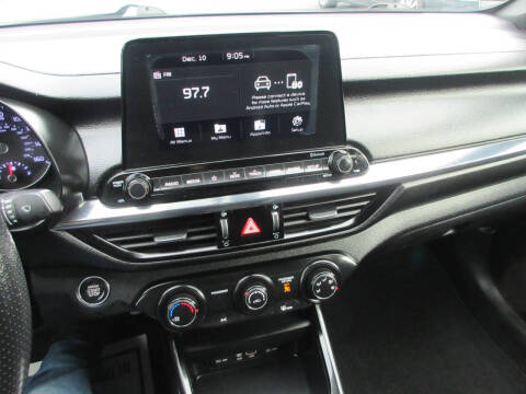 2020 Kia Forte GT Line