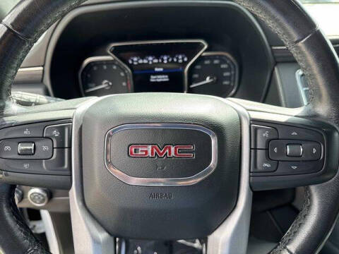 2021 GMC Yukon SLT
