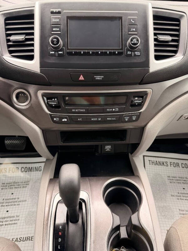 2017 Honda Pilot LX