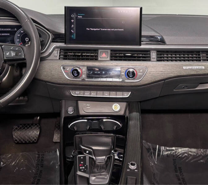 2022 Audi A4 quattro S line Prem Plus 45 TFSI