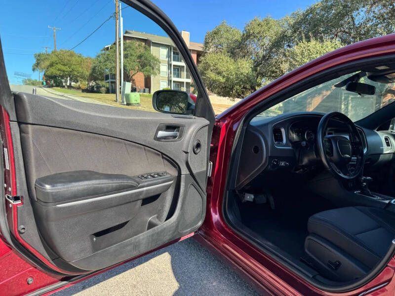 2019 Dodge Charger SXT