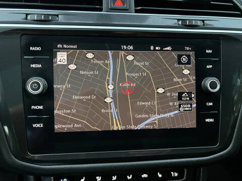 2018 Volkswagen Tiguan 2.0T SEL 4Motion