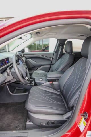 2024 Ford Mustang Mach-E Select