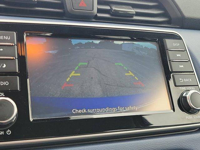 2023 Nissan Versa SV