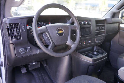 2021 Chevrolet Express 2500