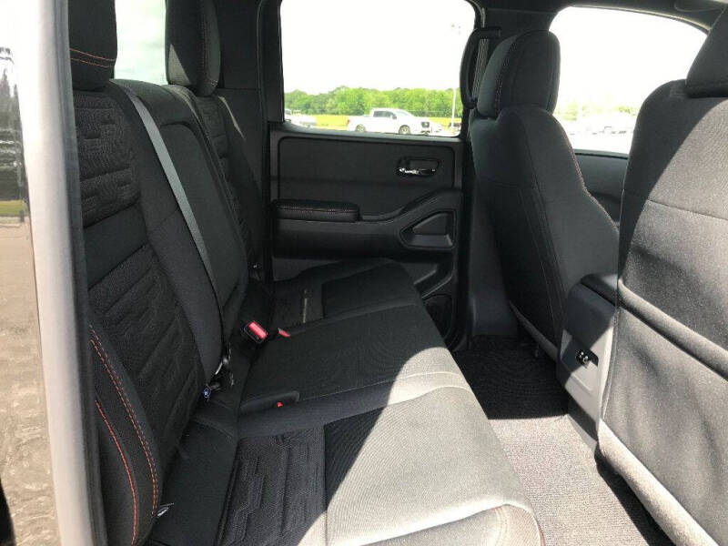 2025 Nissan Frontier PRO-X