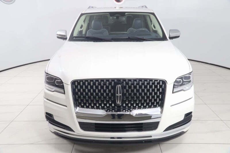 2023 Lincoln Navigator Black Label