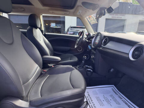 2013 MINI Hardtop Cooper