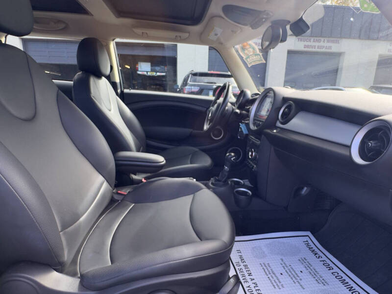 2013 MINI Hardtop Cooper