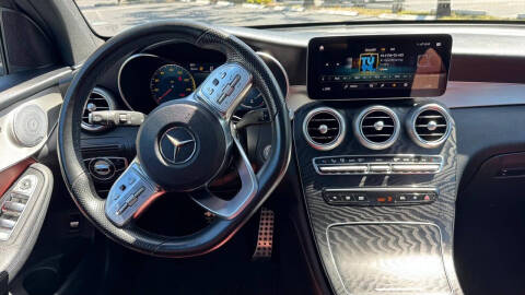 2020 Mercedes-Benz GLC GLC 300
