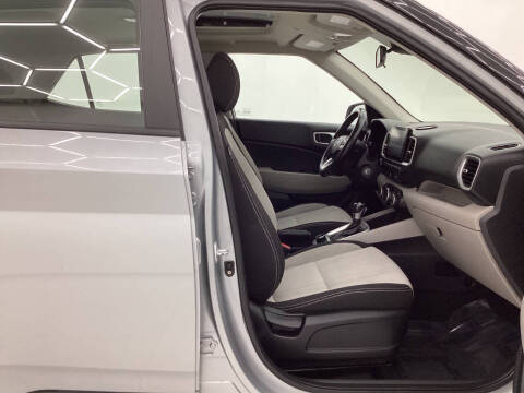 2020 Hyundai Venue SEL