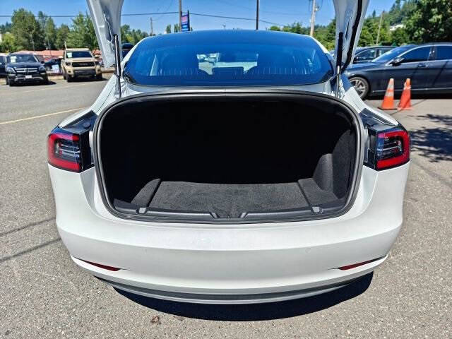 2019 Tesla Model 3 Mid Range