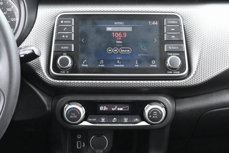 2018 Nissan Kicks SV