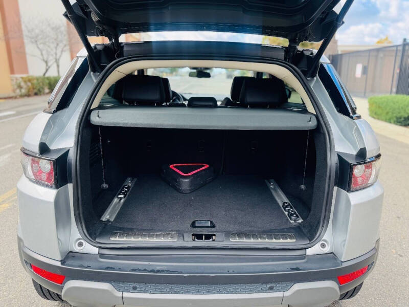 2013 Land Rover Range Rover Evoque Pure Premium