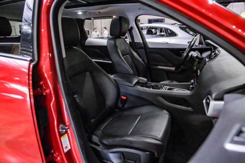 2017 Jaguar F-PACE 35t Premium