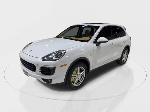 2015 Porsche Cayenne S E-Hybrid