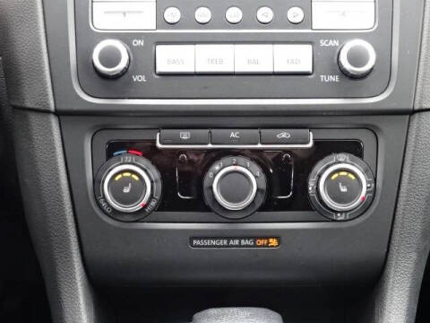 2010 Volkswagen Golf 2.5L PZEV