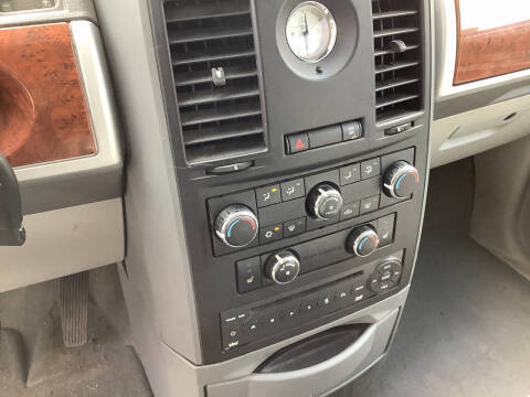 2008 Chrysler Town and Country Touring