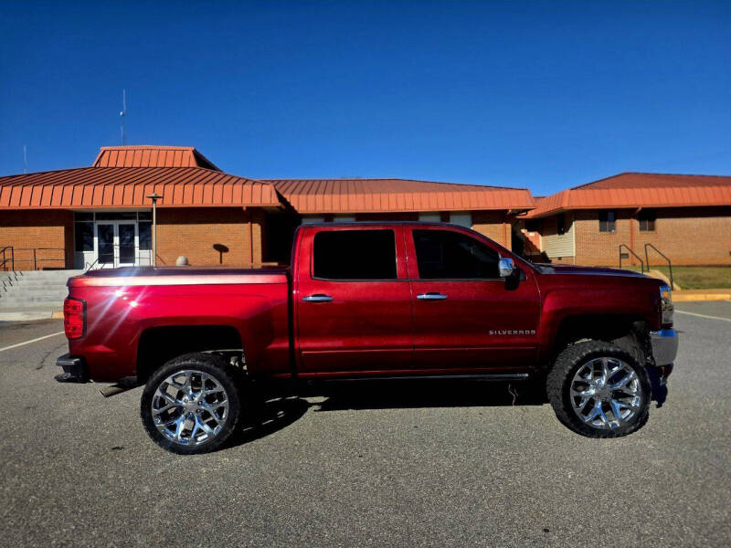 2016 Chevrolet Silverado 1500 LT's photo