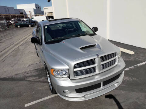 2005 Dodge Ram 1500 SRT-10