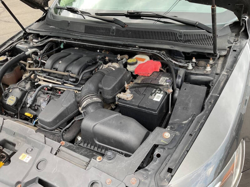 2015 Ford Taurus SEL