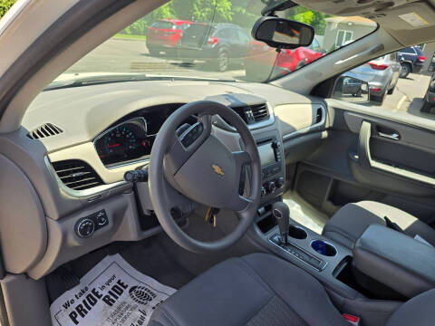 2014 Chevrolet Traverse LS