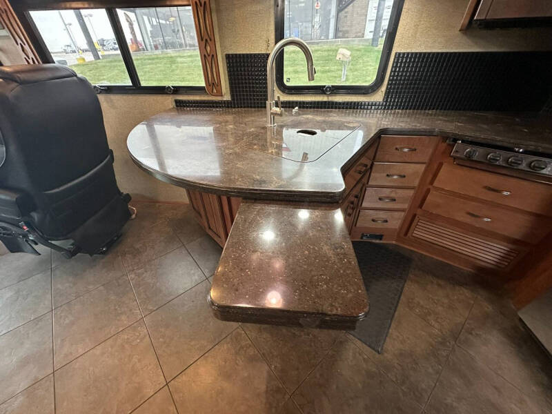 2015 Fleetwood RV Excursion 35B