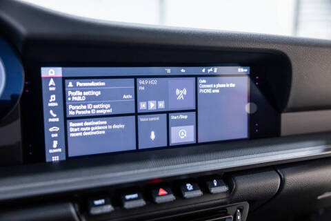 2020 Porsche 911 Carrera