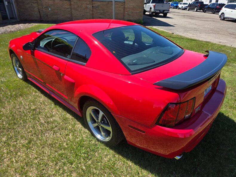 2004 Ford Mustang Mach 1 Premium