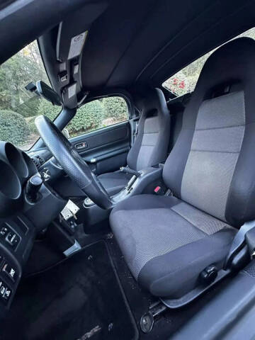 2005 Toyota MR2 Spyder