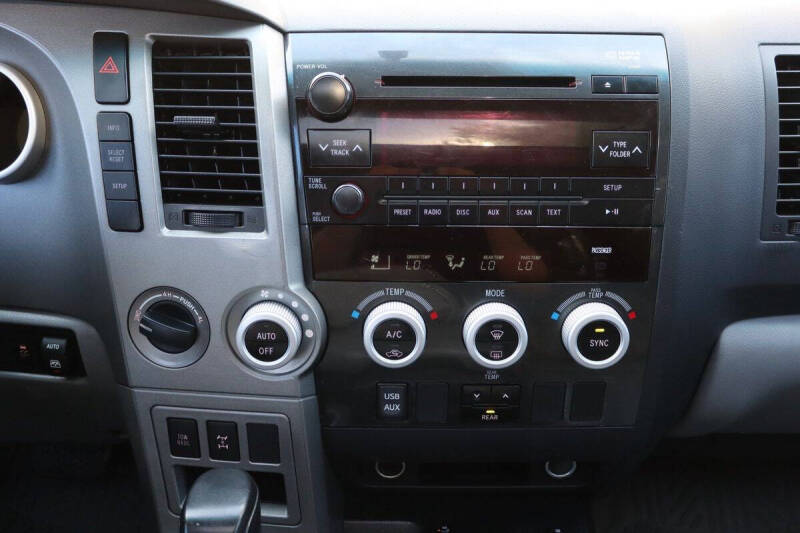 2010 Toyota Sequoia SR5