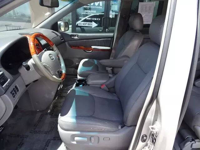 2008 Toyota Sienna