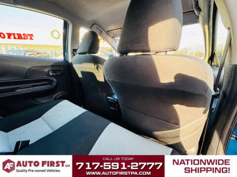 2015 Toyota Prius c Four