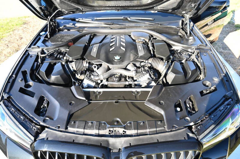 2022 BMW 5 Series M550i xDrive