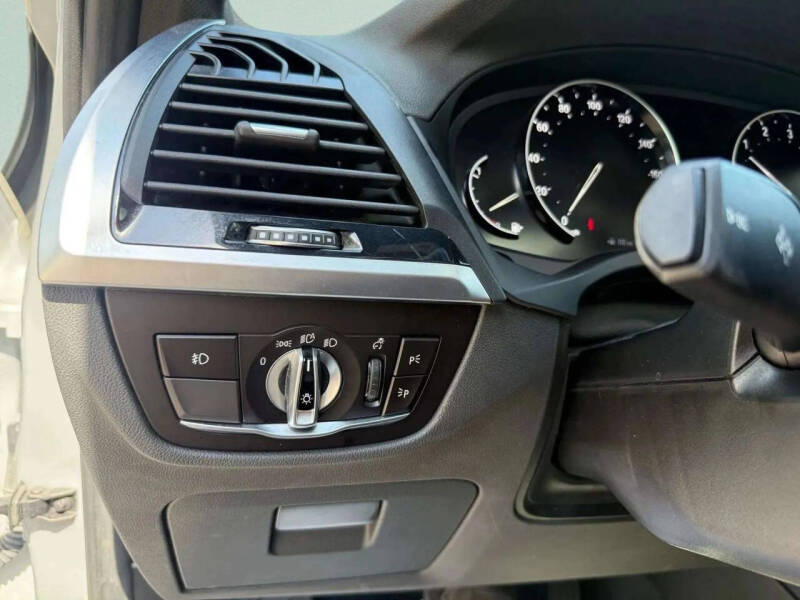 2019 BMW X3 sDrive30i