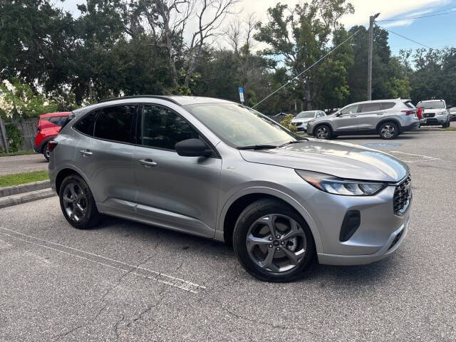 2024 Ford Escape ST-Line