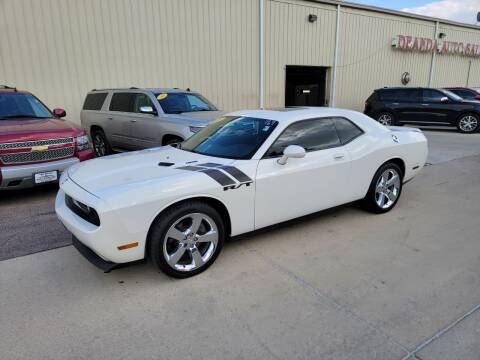 2009 Dodge Challenger for sale at De Anda Auto Sales in Storm Lake IA