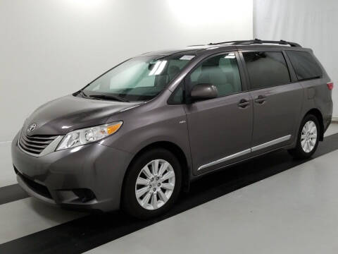 2016 Toyota Sienna for sale at SILVER ARROW AUTO SALES CORPORATION in Newark NJ