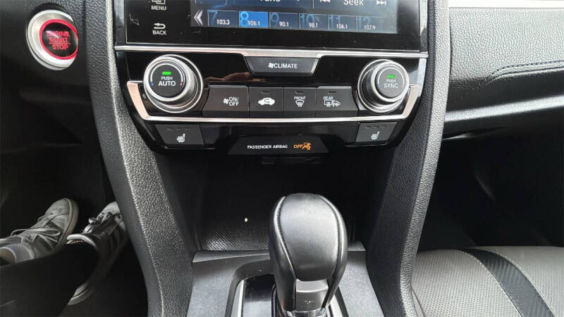 2017 Honda Civic Touring