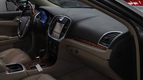 2011 Chrysler 300 Limited