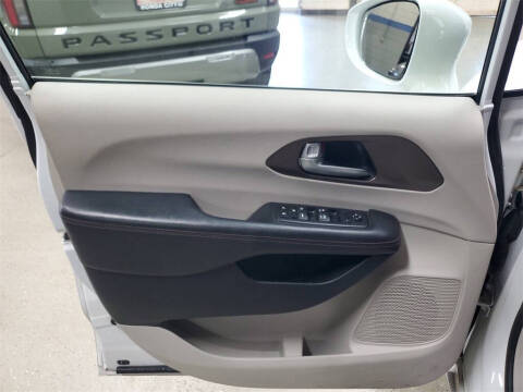 2018 Chrysler Pacifica Touring L