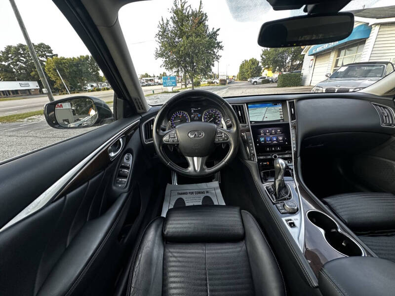 2014 Infiniti Q50 Hybrid Sport