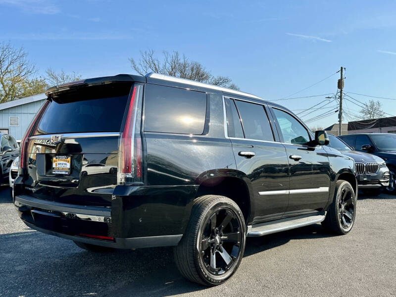 2018 Cadillac Escalade Standard