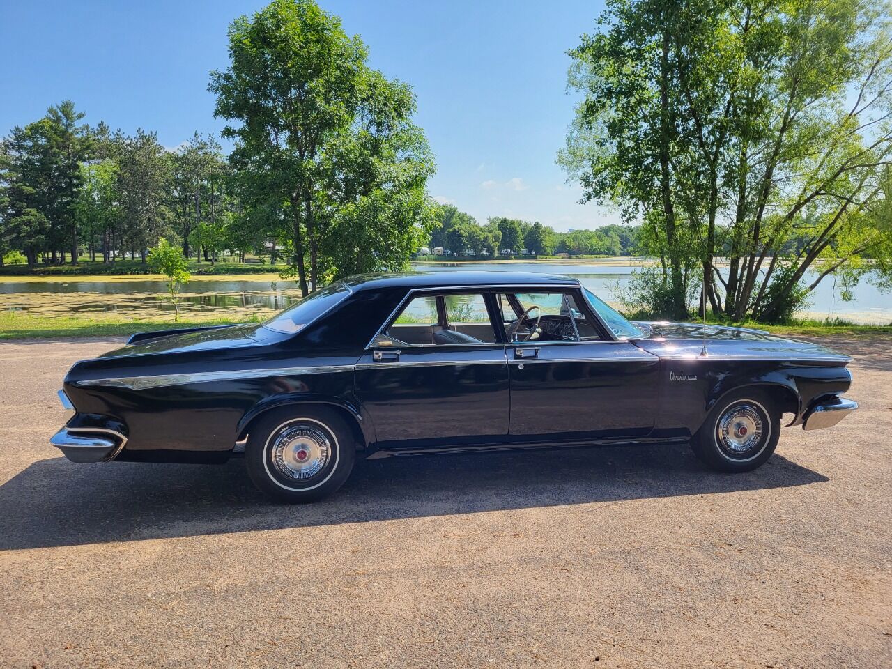 1964 Chrysler Newport 12
