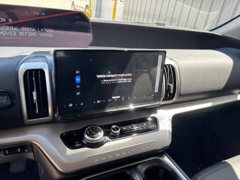 2026 Ford Expedition MAX Active