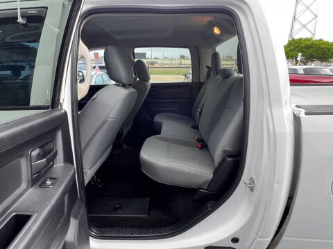2016 RAM 1500 Express
