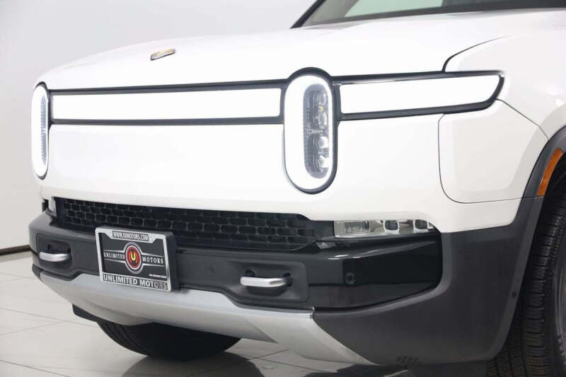 2022 Rivian R1S Launch Edition